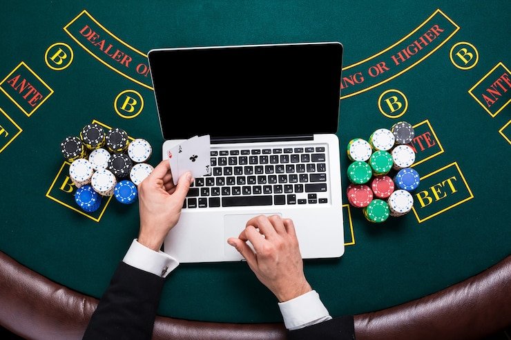 Relax Gaming paytable showing symbol values and feature descriptions